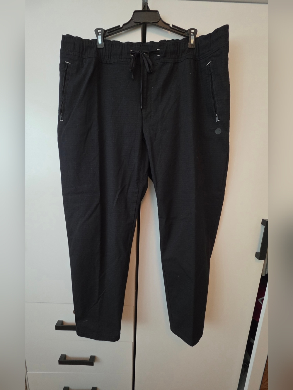 LL Bean XL NWOT Men's Black Stretch Drawstring Casual Pants